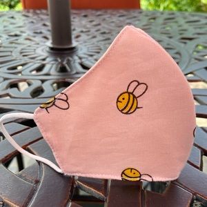 Bee print face mask